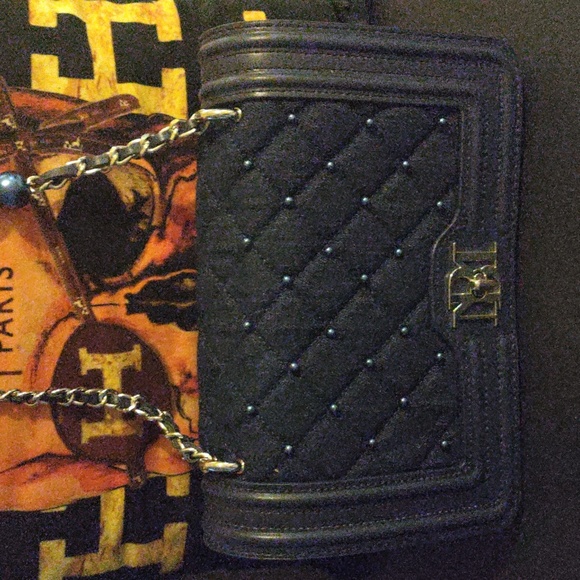 BADGLEY MISCHKA VEGAN LEATHER SHOULDER BAG...[N.W.T.] - Picture 2 of 16